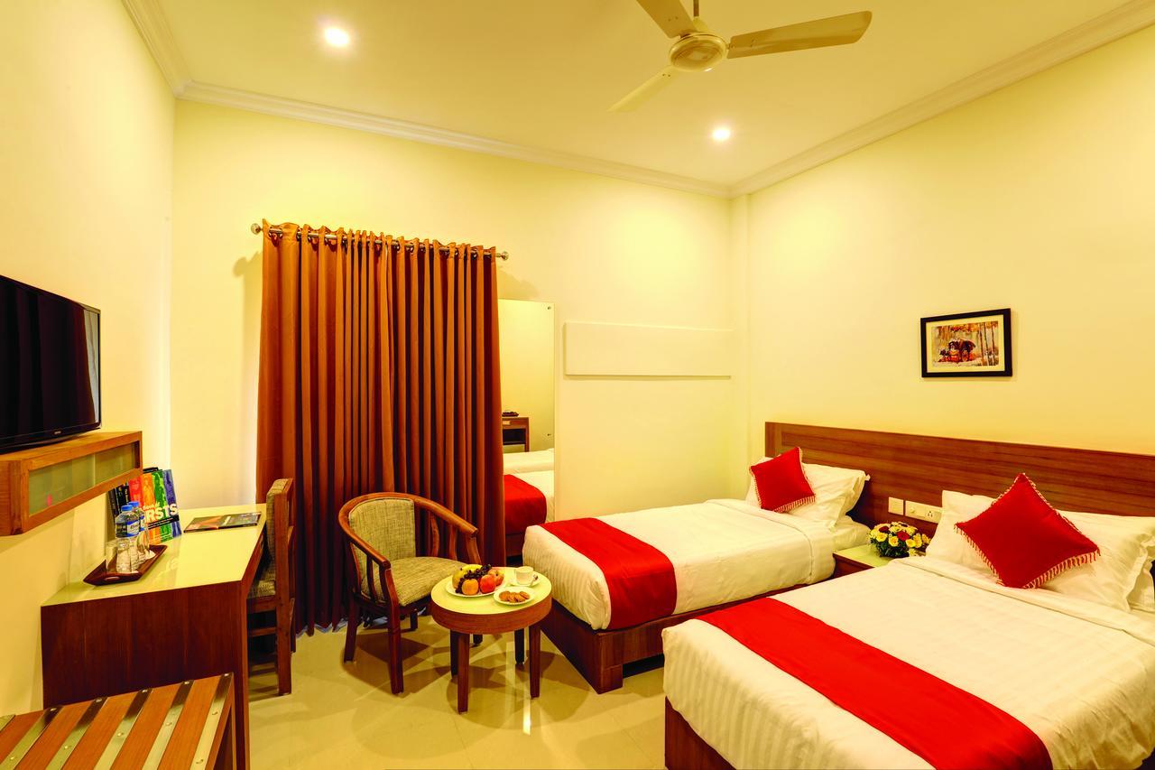 Hotel Floral Park Kottayam Eksteriør billede